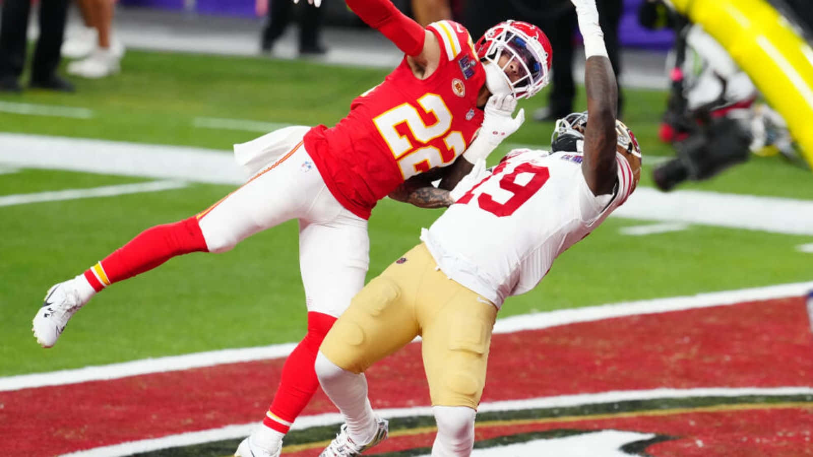 **Washington Commanders Playoff Dilemma: A Fractured Identity**
